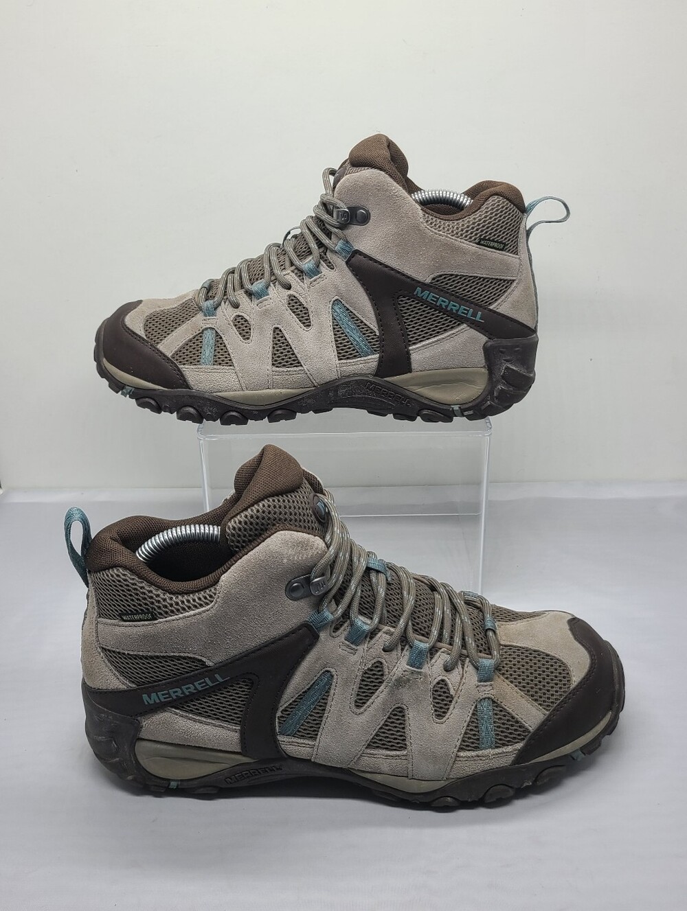 MERRELL Women's Deverta 2 Mid Waterproof Hiking Boot - women Size 10